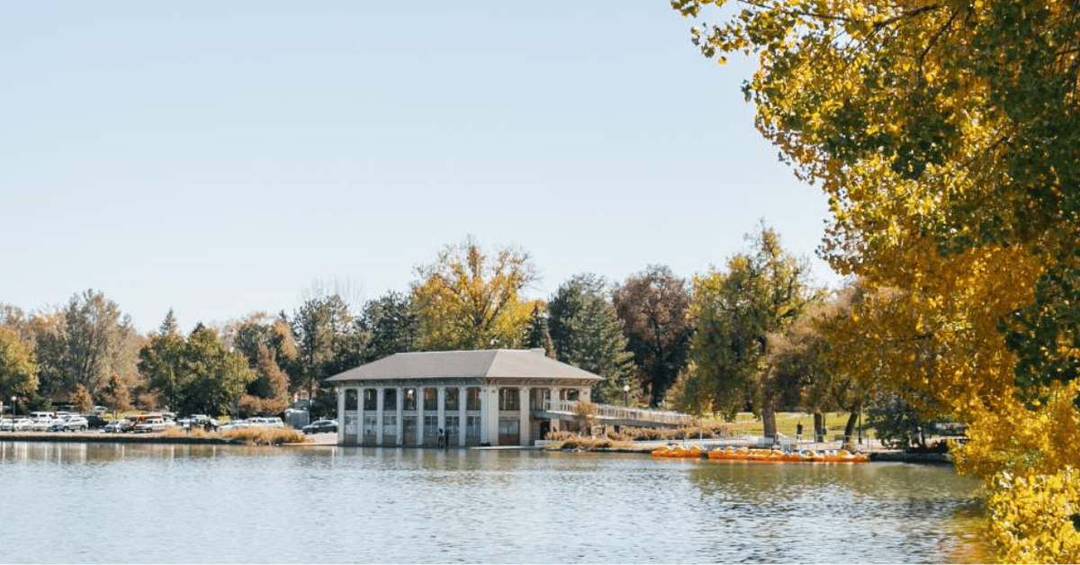 Washington Park building on the lake