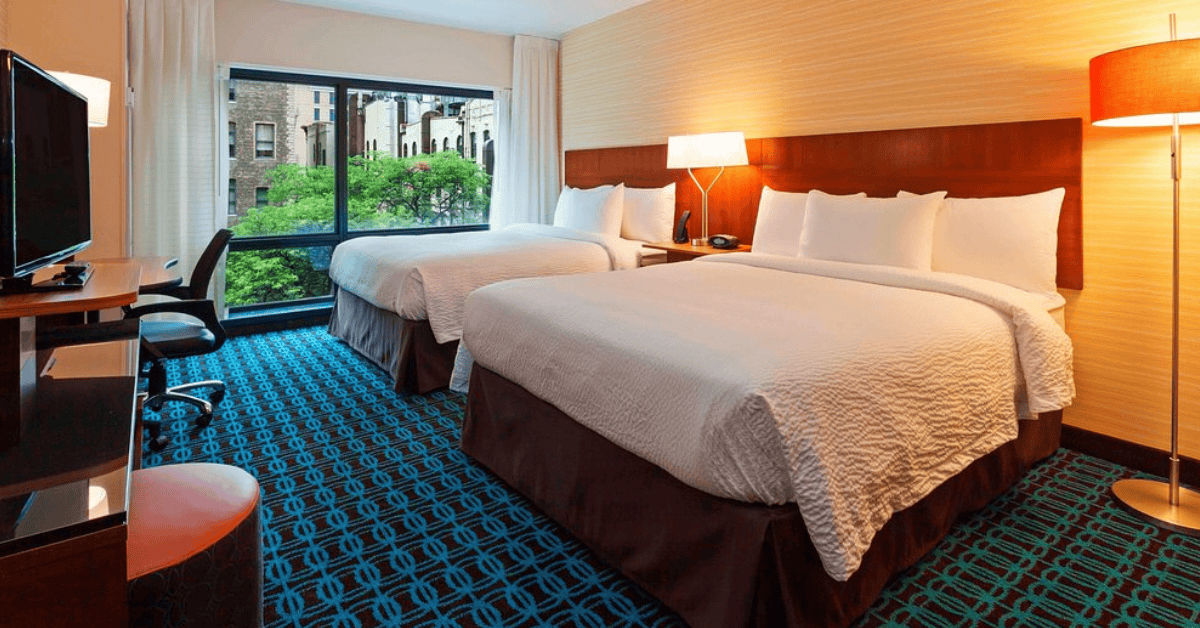 Fairfield Inn & Suites Chicago Downtown River North