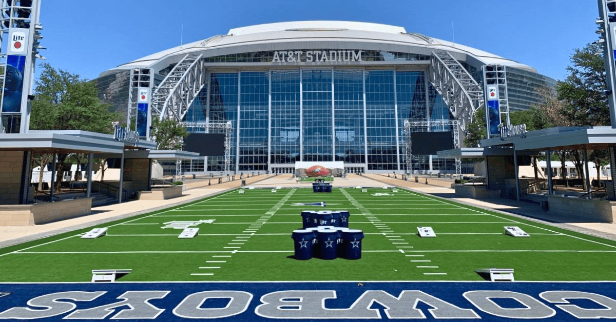 ATT Stadium Miller Lite House