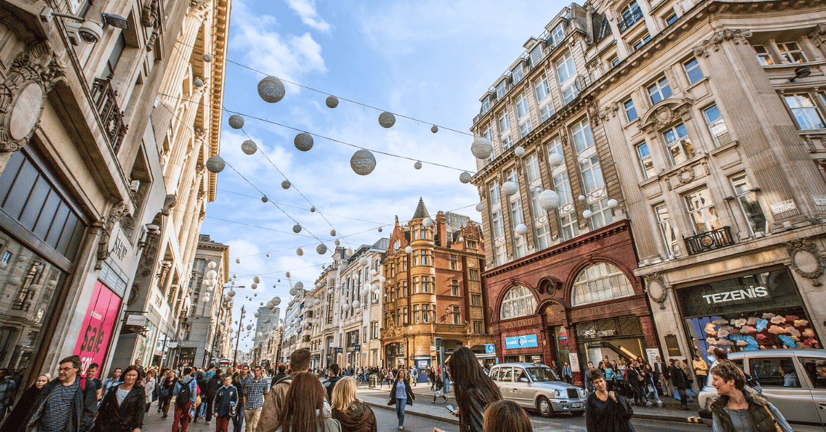 Oxford and Regent Streets shopping district