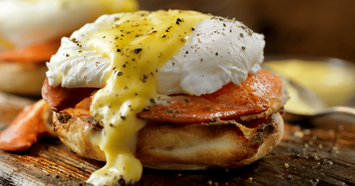 Eggs Benedict – Waldorf Astoria, New York (1894)