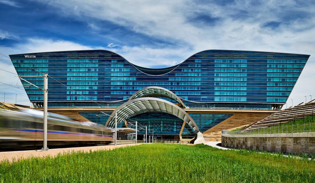 5 Business Travel Hotels That Simplify Group Booking
